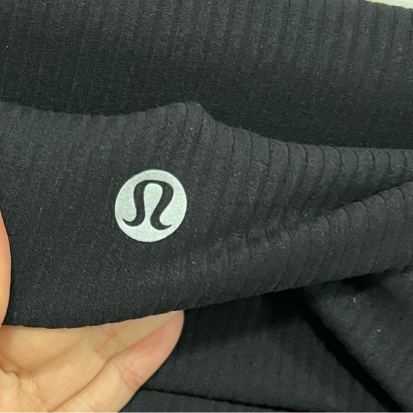 Lululemon Align Super-High-Rise Ribbed-Waist Jogger Black 0 - Picture 14 of 14